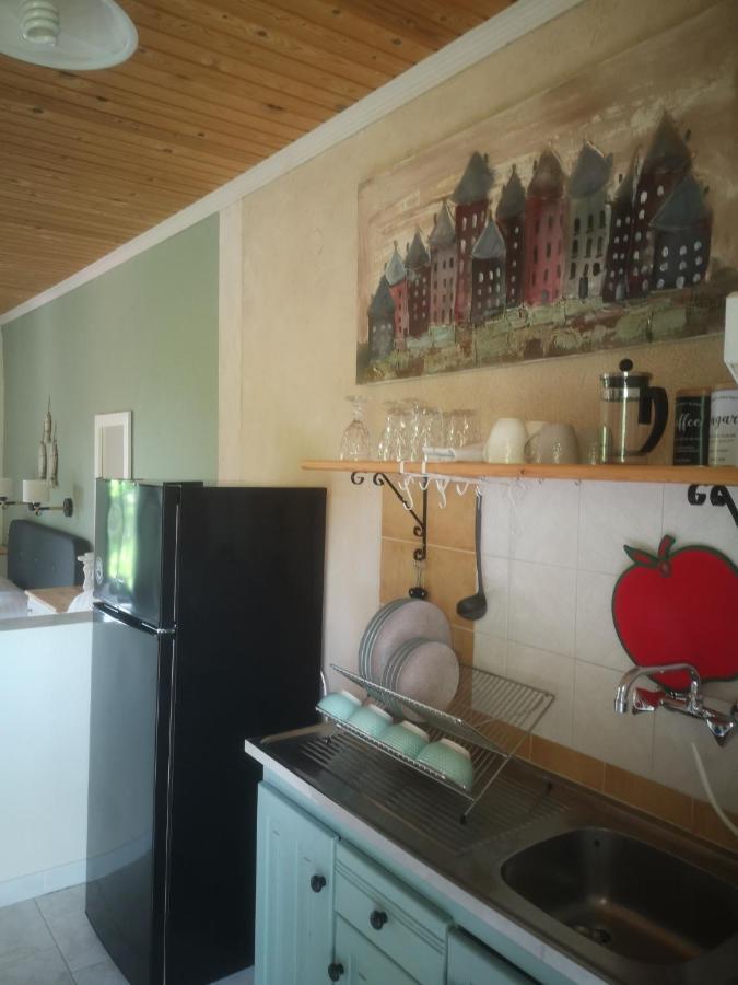 Achillion B&B Paralía Skotínis Εξωτερικό φωτογραφία