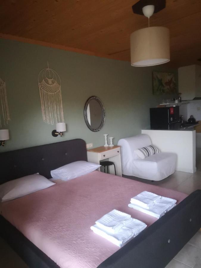 Achillion B&B Paralía Skotínis Εξωτερικό φωτογραφία